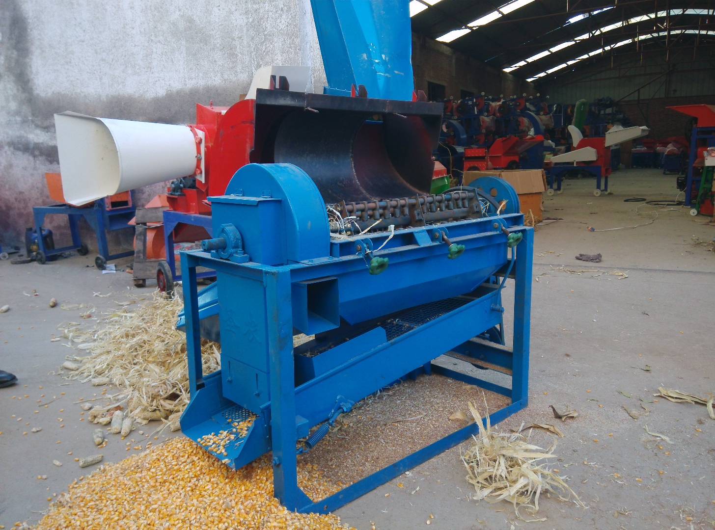  LSTC-600 Small corn thresher and Corn skinned and sheller